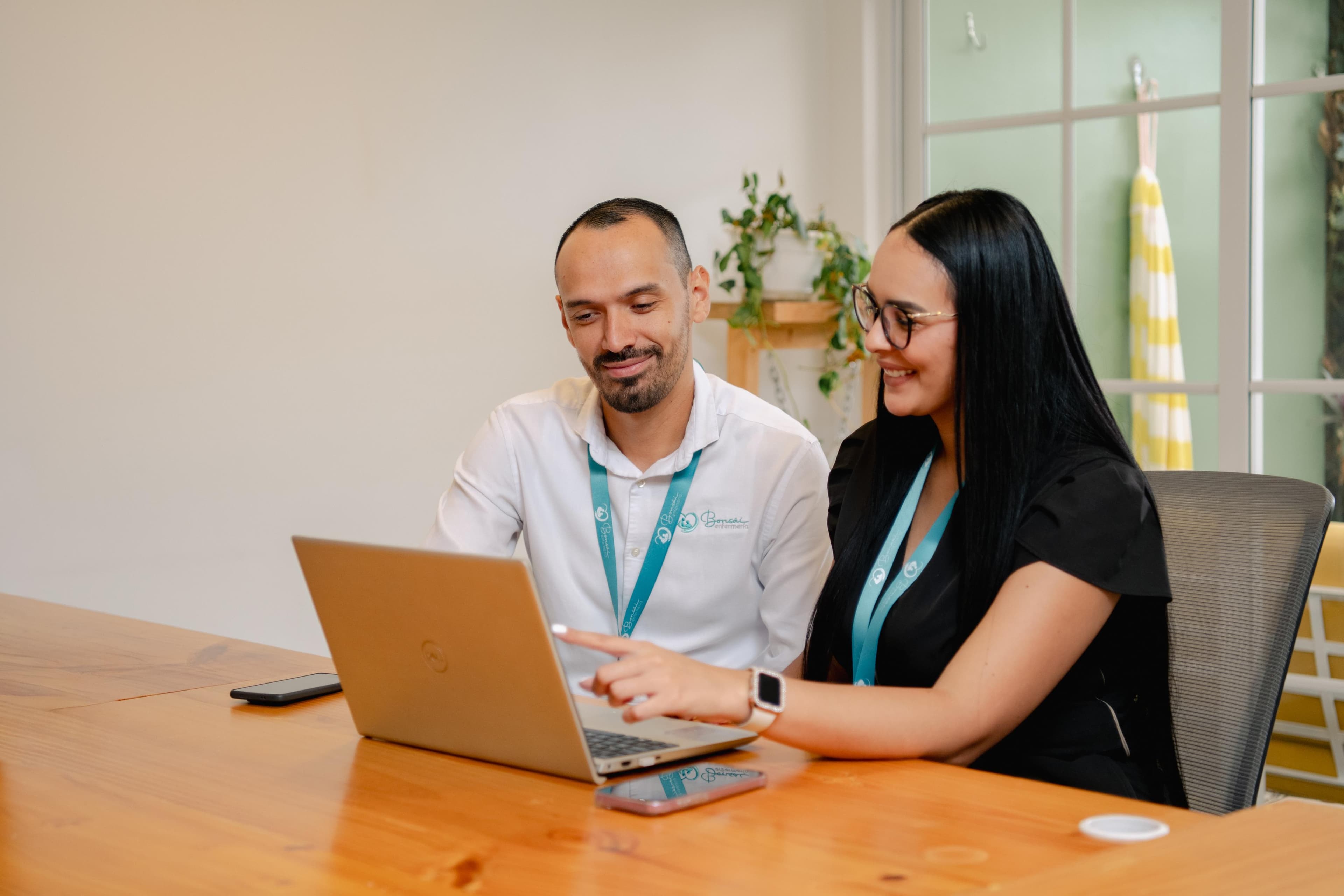 Equipo de profesionales de Bonsái Enfermería
